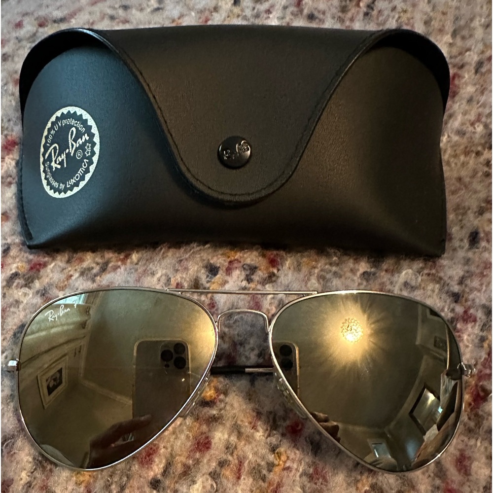 Unisex Ray Ban aviator sunglasses